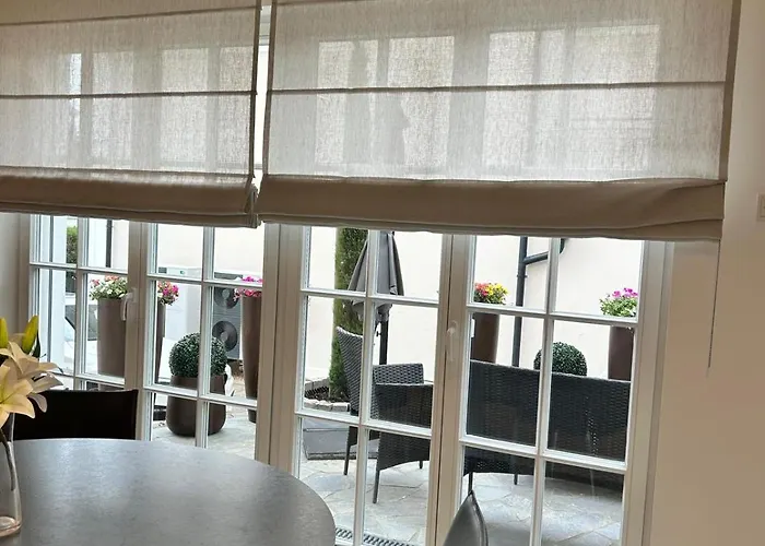 Weinberg Luxus Residenz In Rhoendorf *