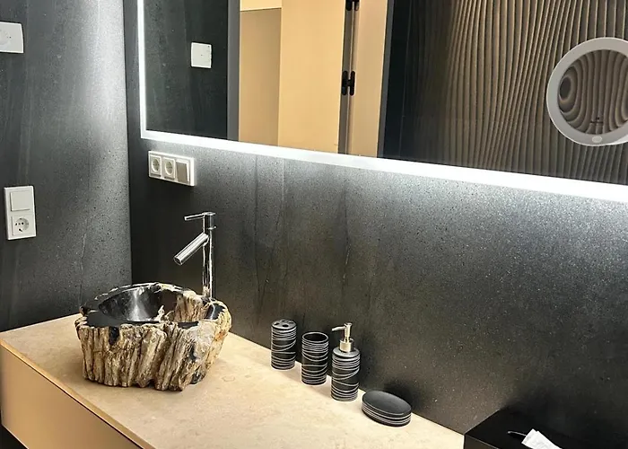 Weinberg Luxus Residenz In Rhoendorf Lejlighed