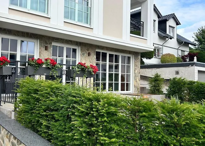 Weinberg Luxus Residenz In Rhoendorf Lejlighed